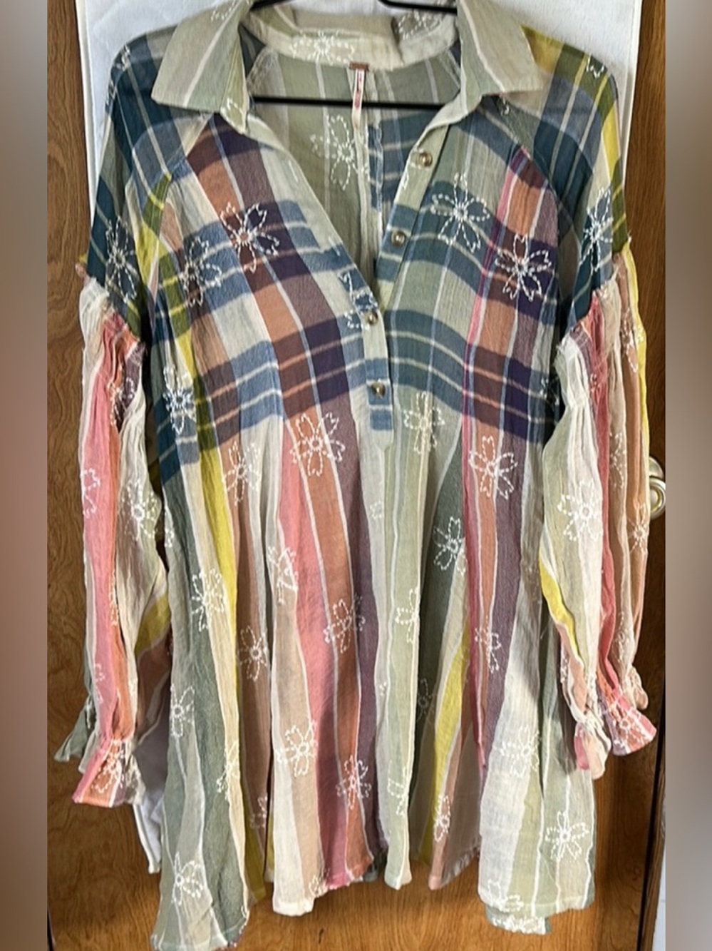 Free People Colorful Tunic, Minidress, or Swim Coverup. Floral embroidery! EUC!
